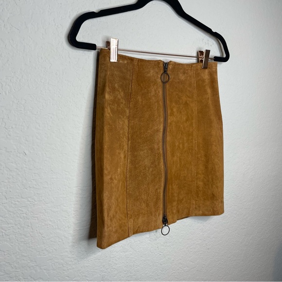 Revolve Capulet Tan Suede Leather Two-Way Zip Mini Skirt Size X-Small - Picture 7 of 10